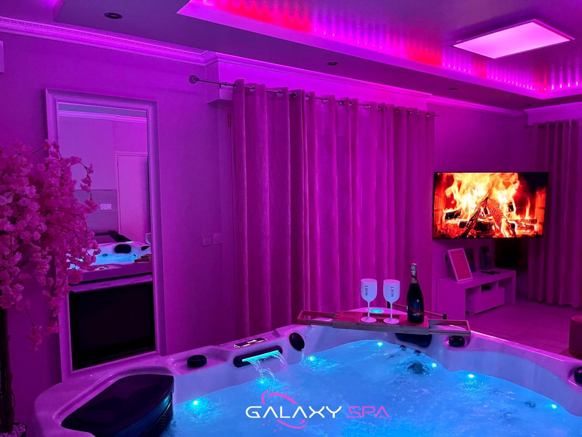 Galaxy Spa - Suite Venus Jacuzzi Et Sauna Privatif Champigneulles 外观 照片