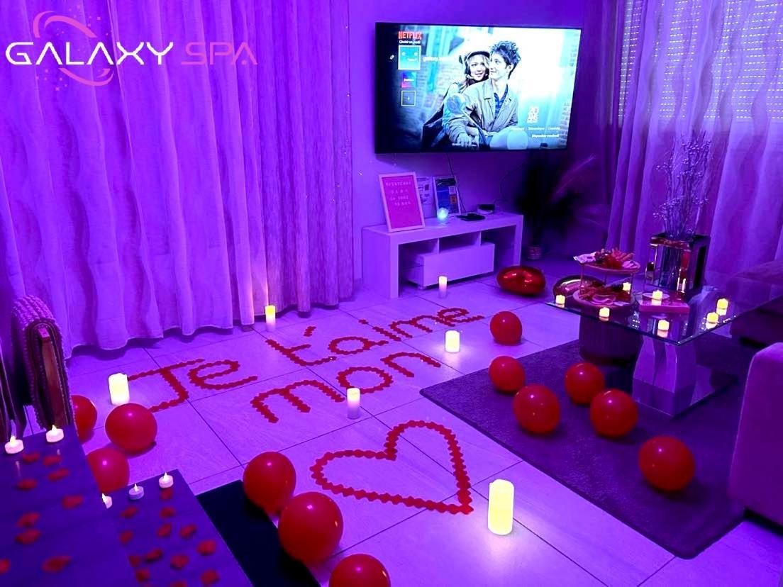 Galaxy Spa - Suite Venus Jacuzzi Et Sauna Privatif Champigneulles 外观 照片